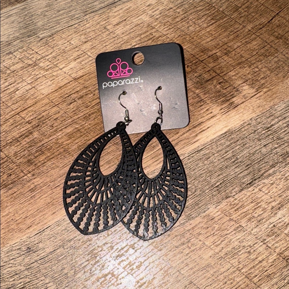 NWT - Paparazzi Laser Cut Black Earrings